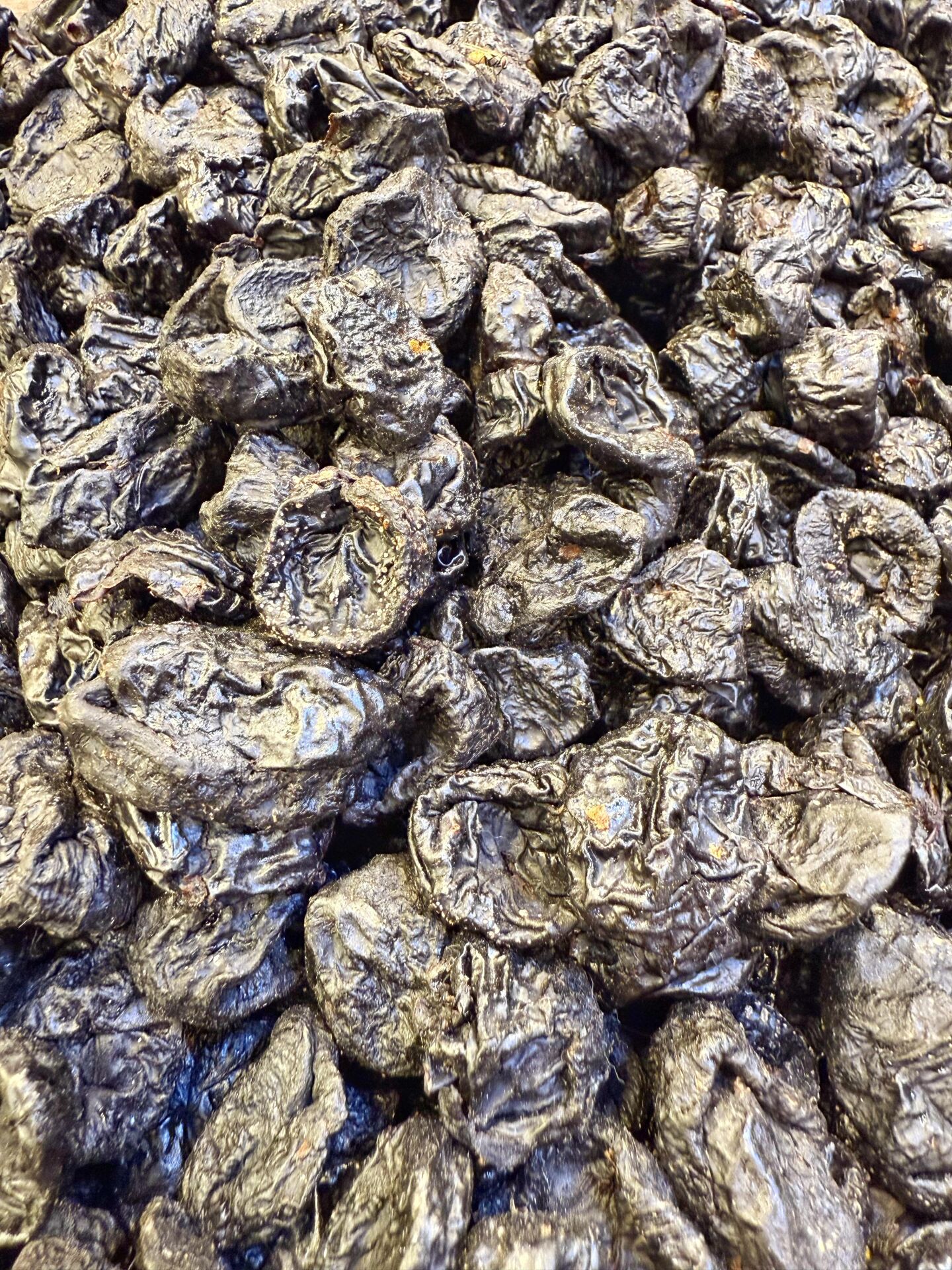 ÇEKİRDEKSİZ KARA ERİK KURUSU